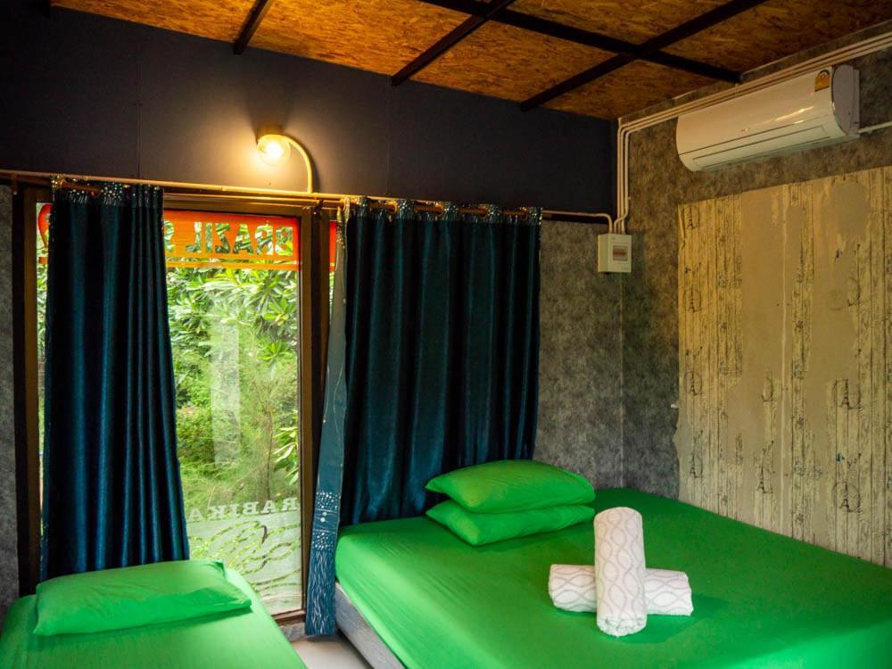 Beach Box Resort At Rimlay Районг Екстер'єр фото